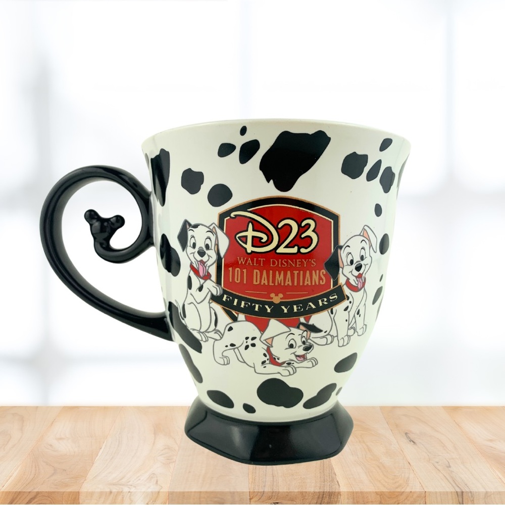 Disney 101 Dalmatians D23 2011 Expo Pedestal coffee Tea Mug with Mickey Handle